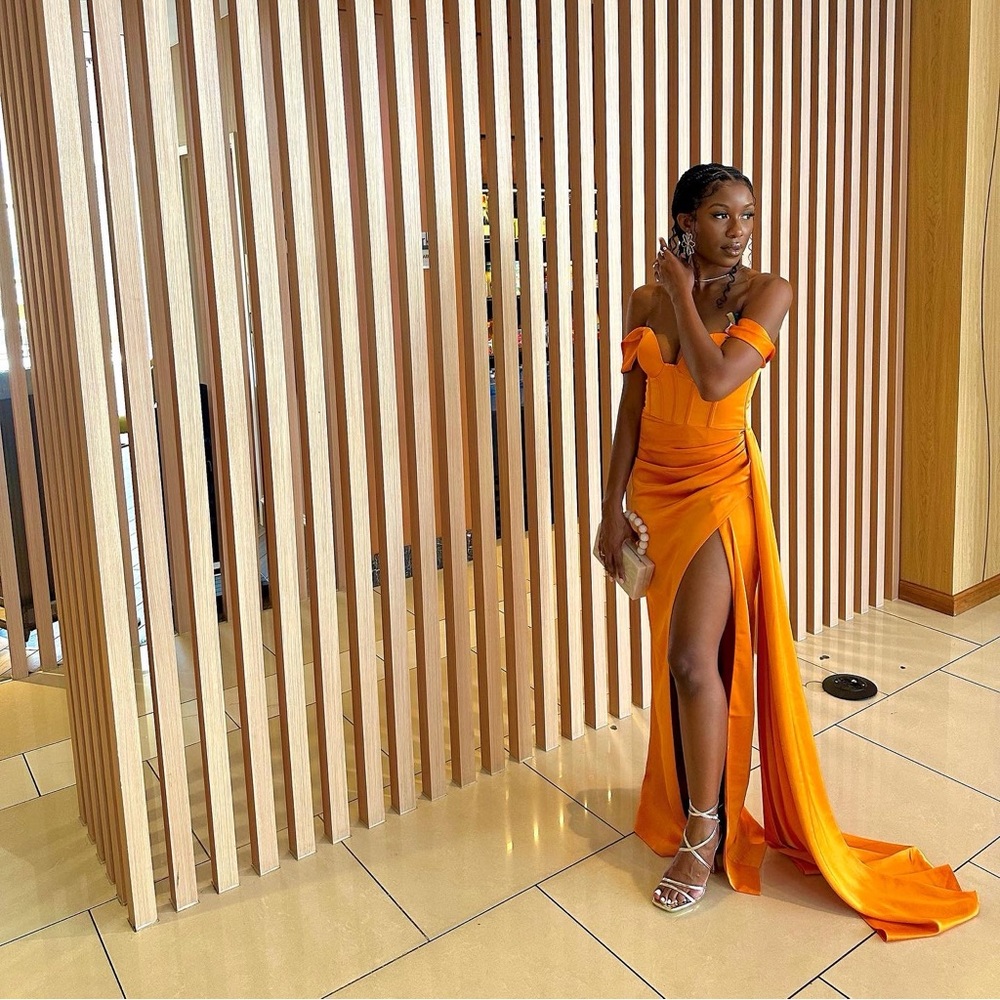 Miss Circle orange gown